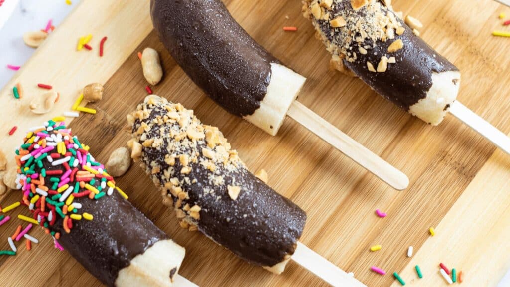 frozen-chocolate-covered-banana-pops-square.