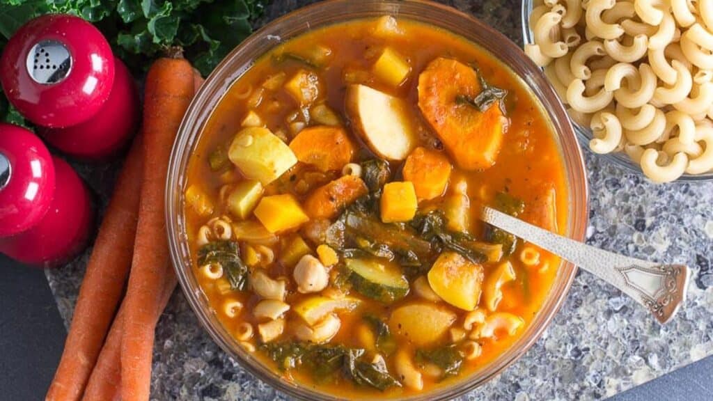 overhead-of-Low-FODMAP-Vegetable-Pasta-Bean-Soup-with-ingredients.
