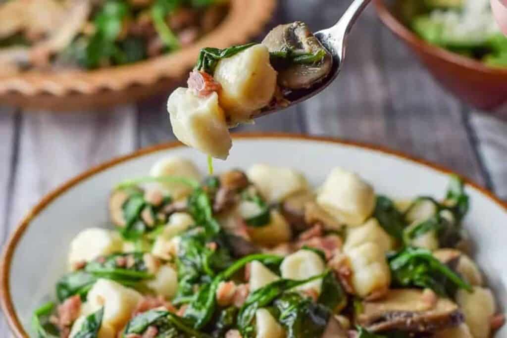 Pancetta-Mushroom-and-Spinach-Gnocchi-4.jpg.
