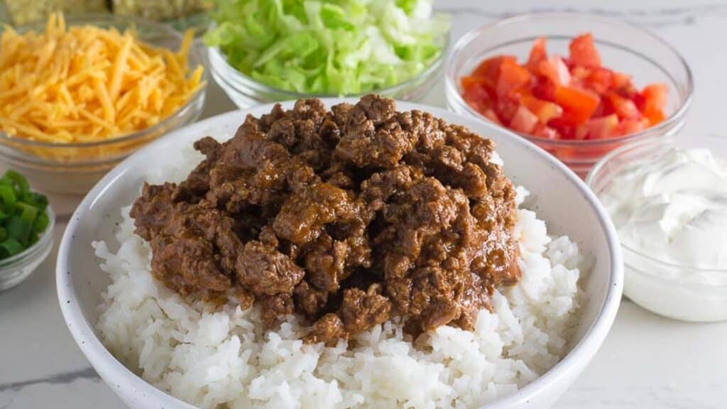 all-beef-chili-closeup-on-rice.