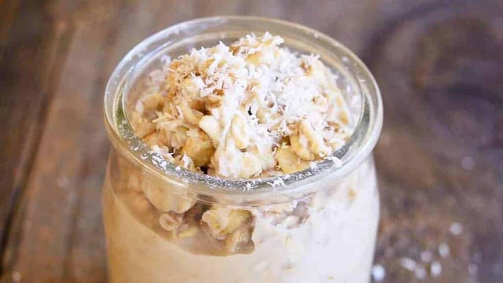 clean-eating-coconut-bomb-overnight-oats-v-2-.