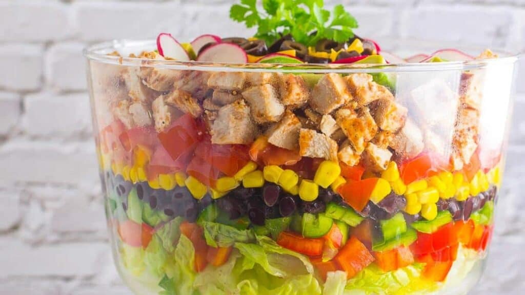 closeup-Chopped-BBQ-salad.