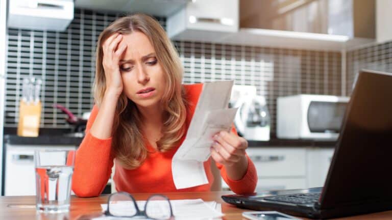 15 Toxic Habits Keeping You Stuck and Sabotaging Your Success