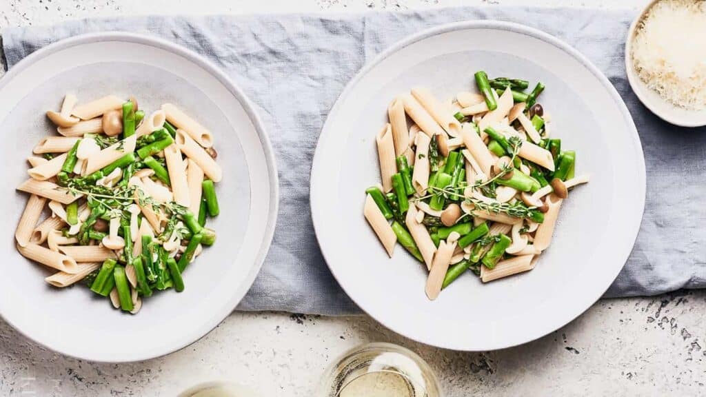 Asparagus-Mushroom-Pasta-Blog-Featured-Image_EMILY-MILLER-1.