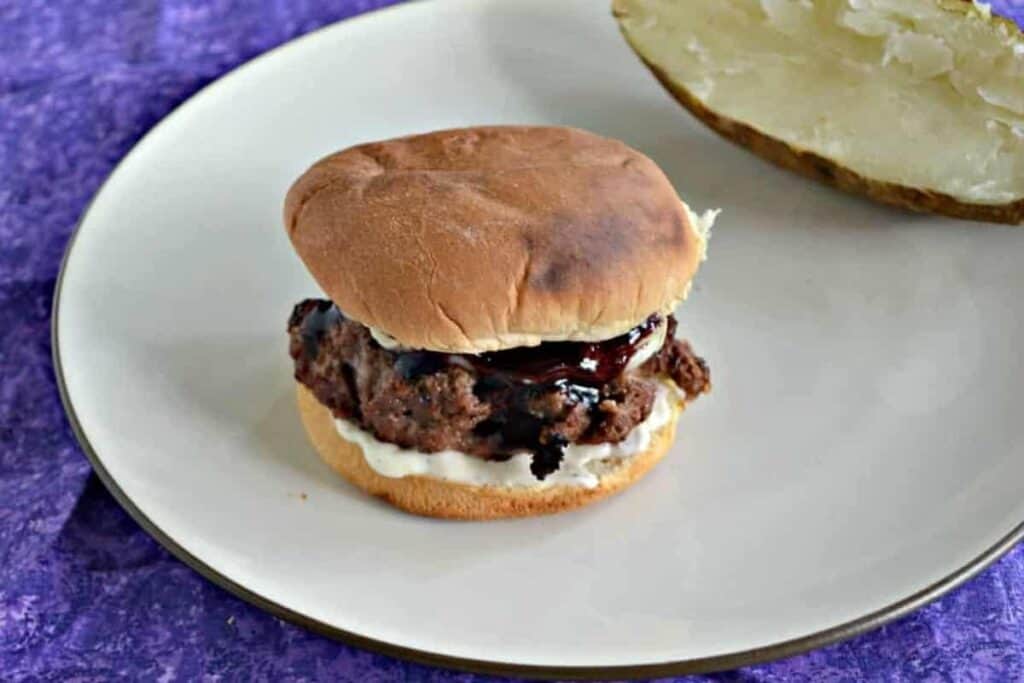 Blueberry-BBQ-Burger-5.