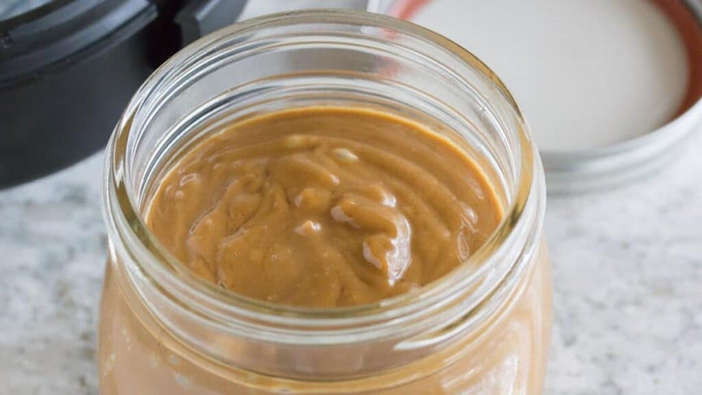 Garlicky-Peanut-Sauce-copy.