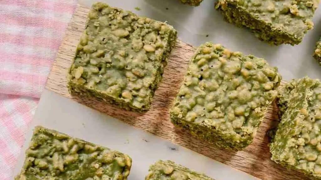 Matcha-Rice-Krispy-Treats-2.jpg.