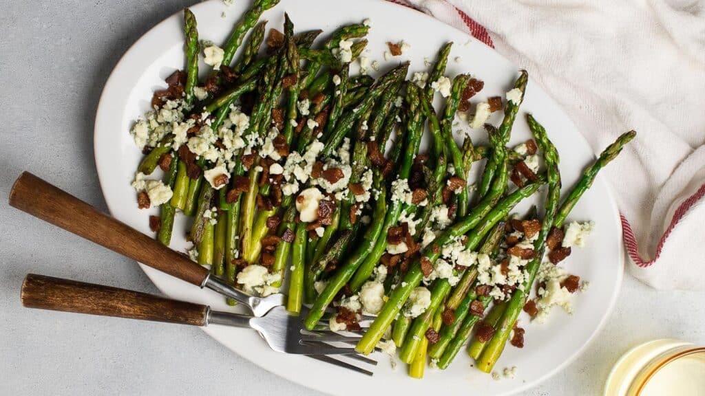 bacon-blue-cheese-asparagus-2.