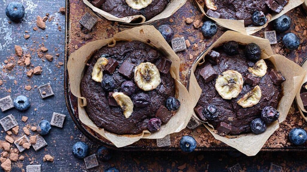 double_chocolate_banana_blueberry_muffins-3.