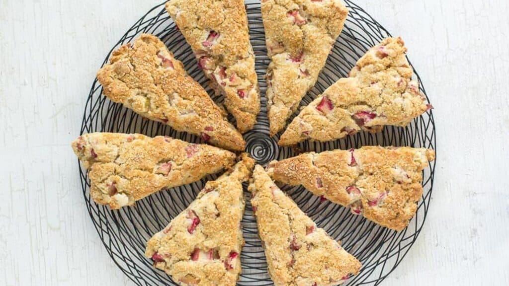 rhubarb-scones-on-a-black-wire-cooling-rack.