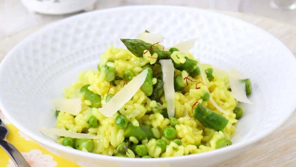 saffron-asparagus-risotto-2-scaled-e1676039903918.jpg.