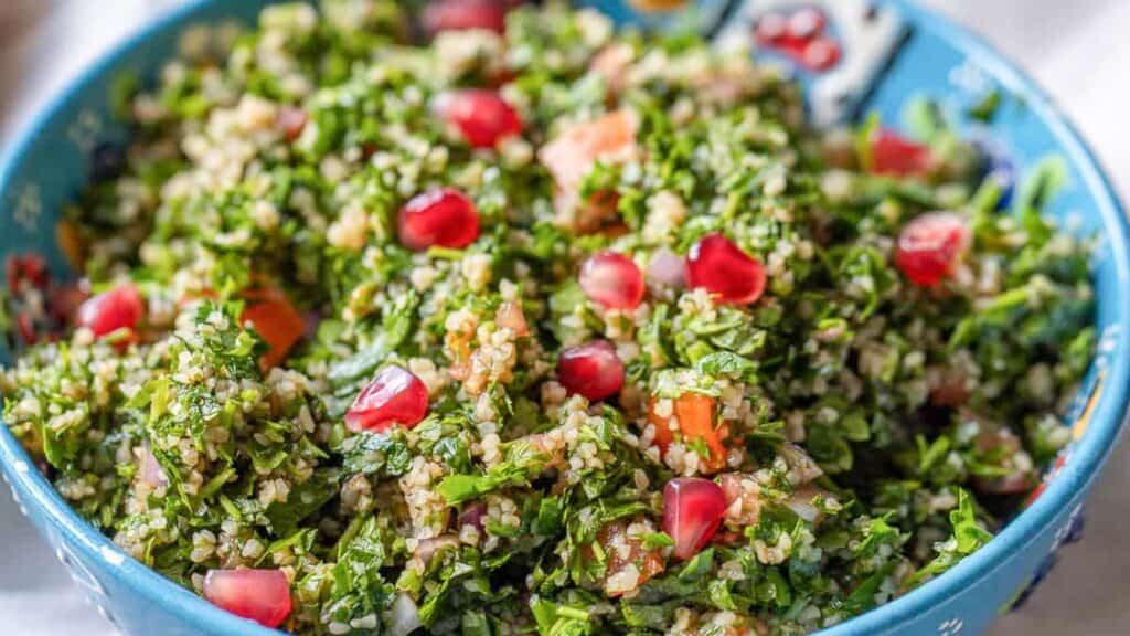 tabbouleh-lebanese-tabouli-salad-20.