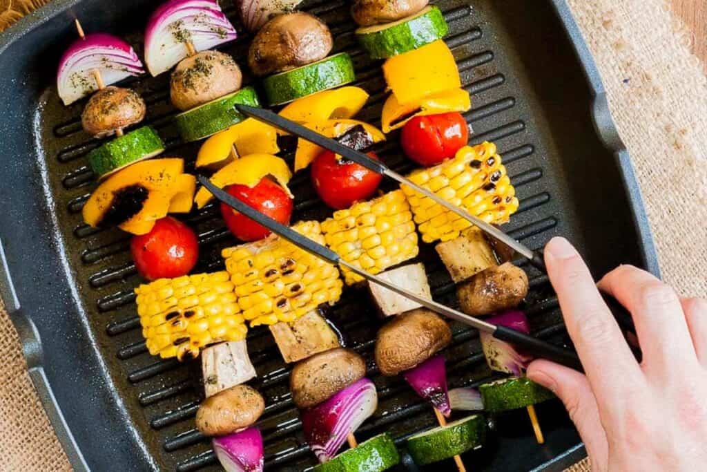 Easy-Grilled-Vegetable-Kabobs-aka-Veggie-Skewers-4-copy.