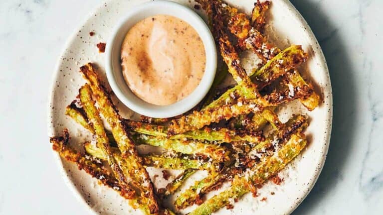 Evergreen-Kitchen-Air-Fryer-Broccoli-Fries-1.