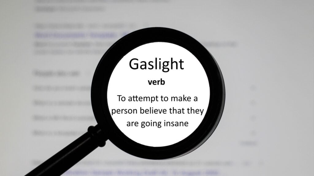 Gaslight definition. 