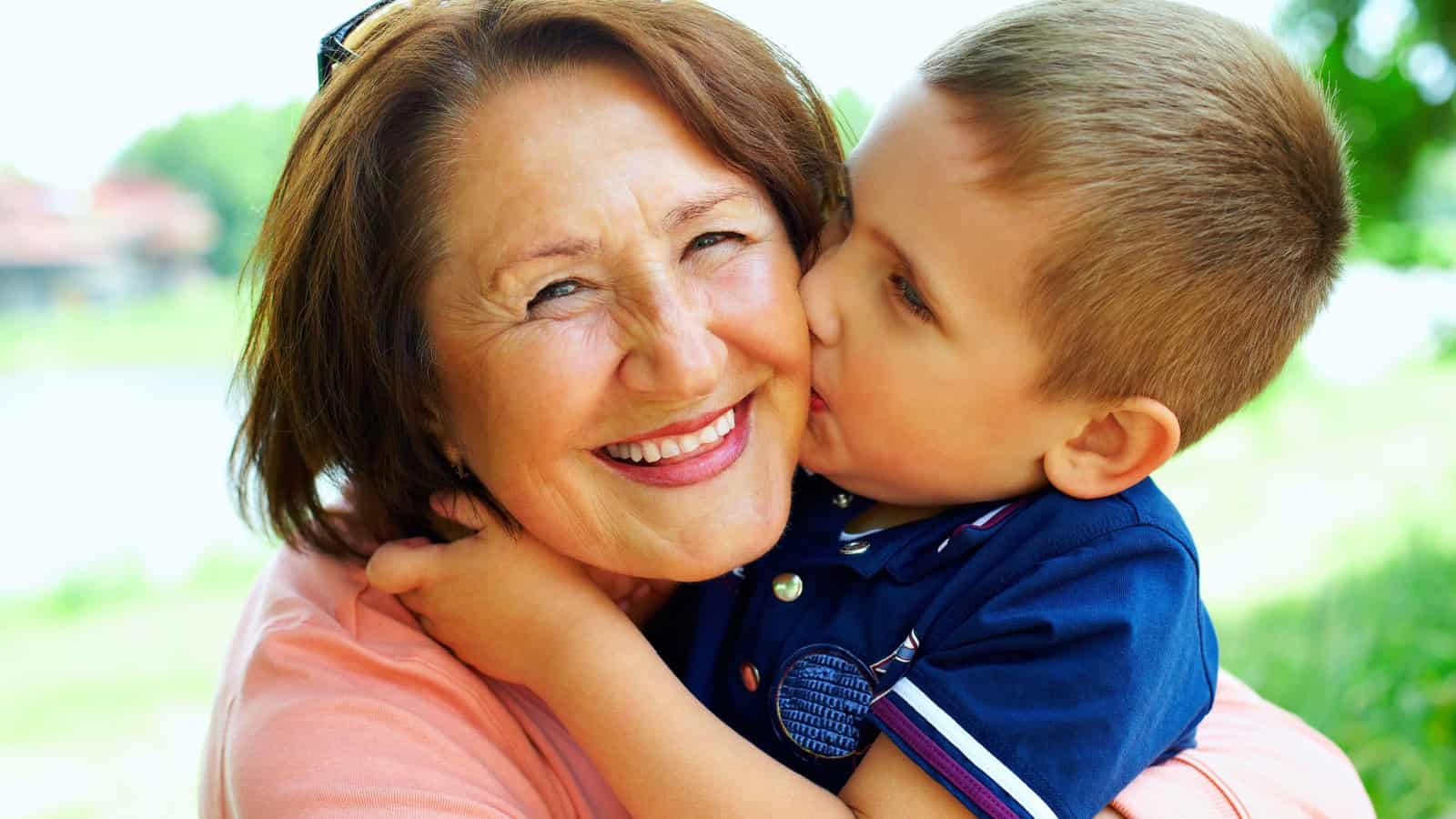 12 Reasons Why Moving Near the Grandkids in Retirement Might Not Be the Best Choice