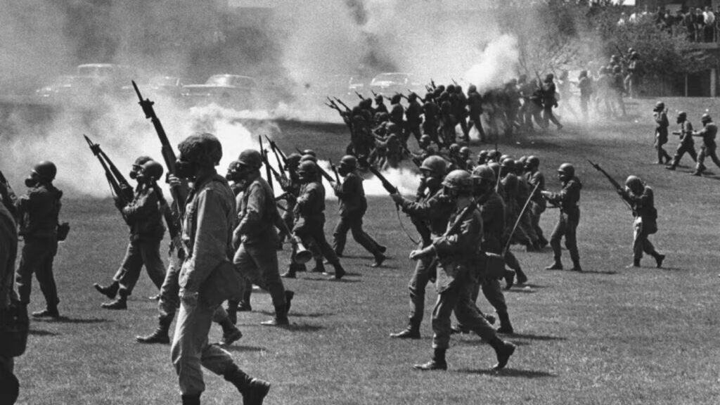 Ohio National Guard members move in on rioting students at Kent State University in Kent, Ohio, on May 4, 1970.AP