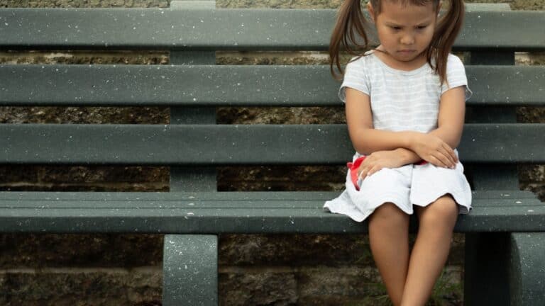 12 ’50s parenting practices we now know were terrible for kids’ brains