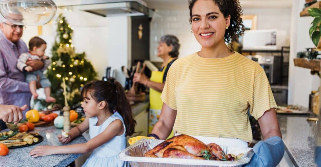 How parents handle it when kids’ friends join dinner unexpectedly