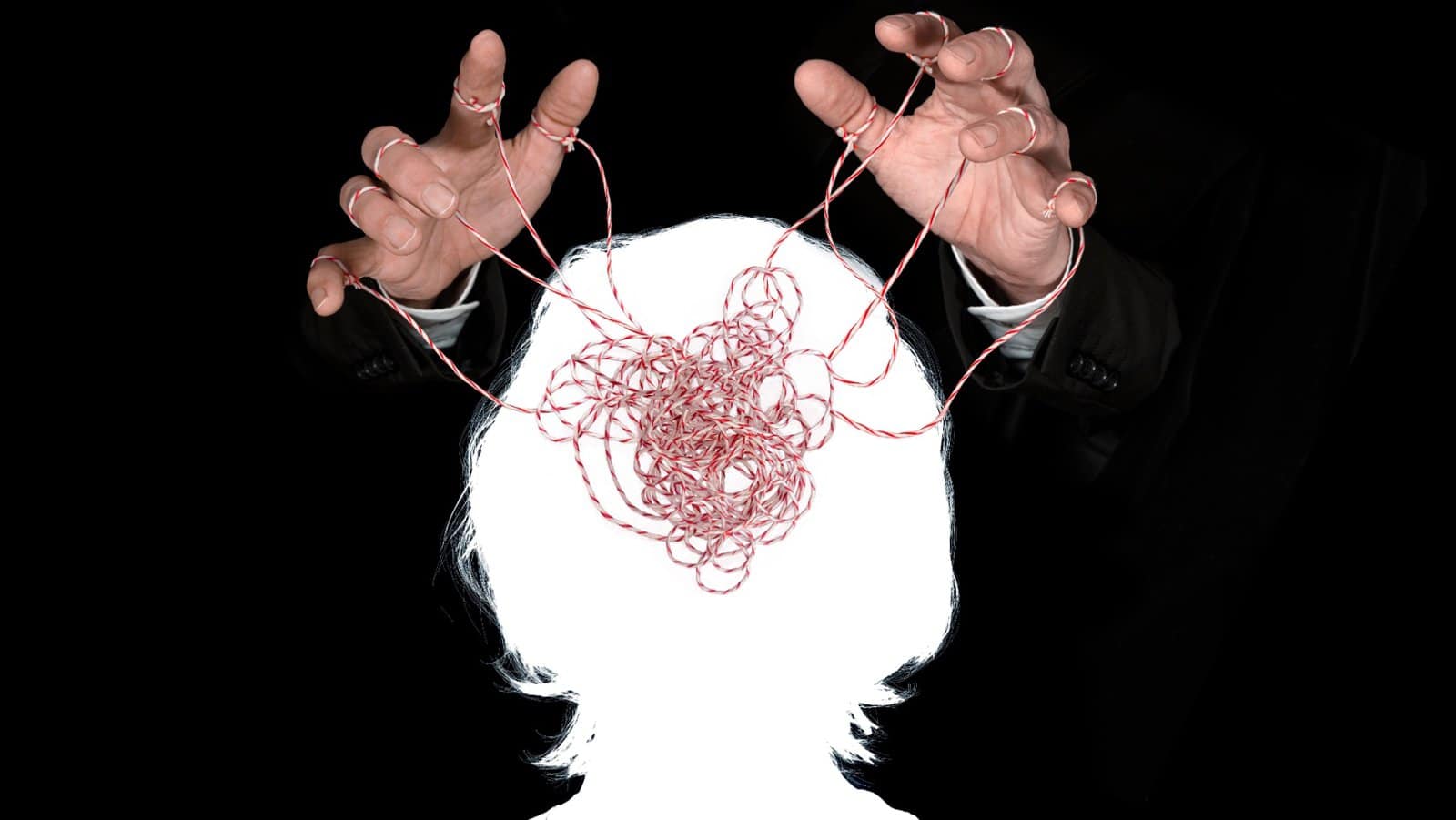 The Truth About Narcissists And Psychopaths: What Sets Them Apart?