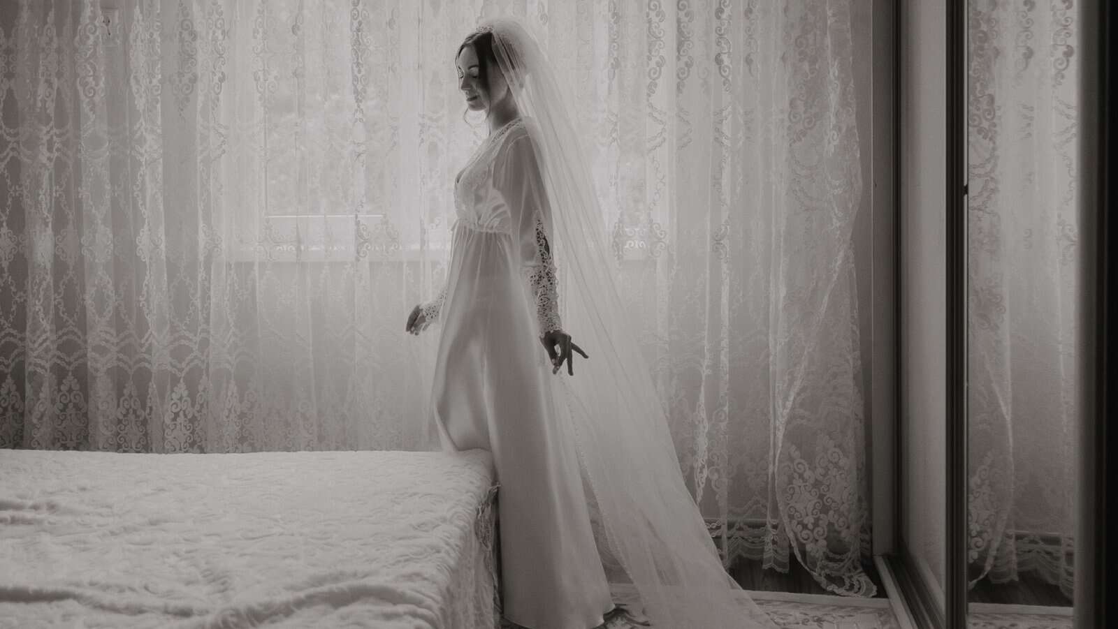vintage wedding dress.
