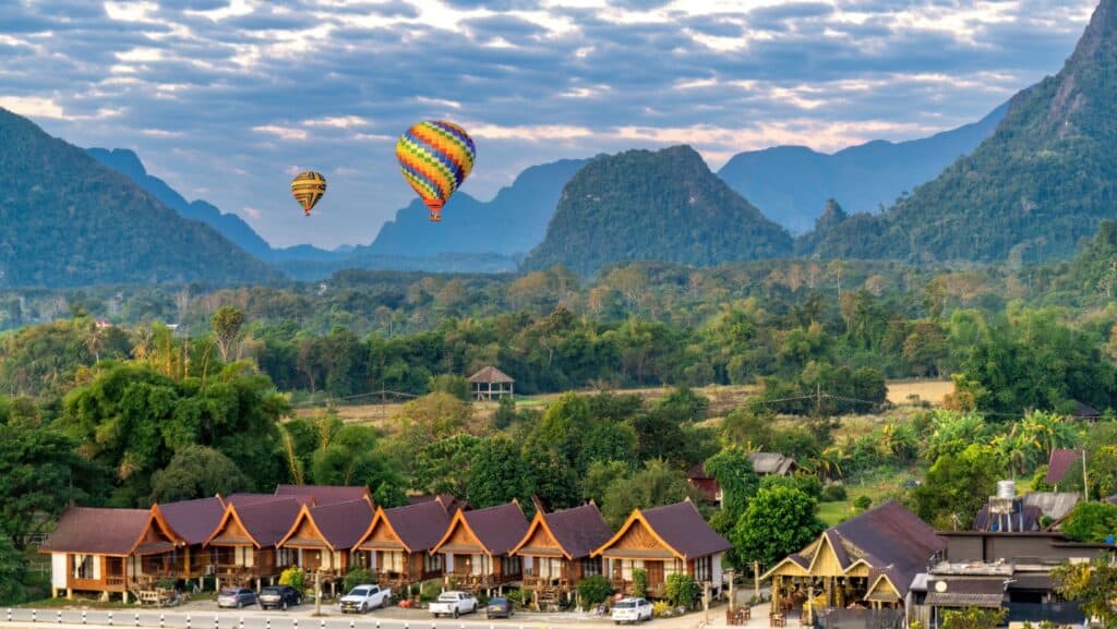 LAOS.