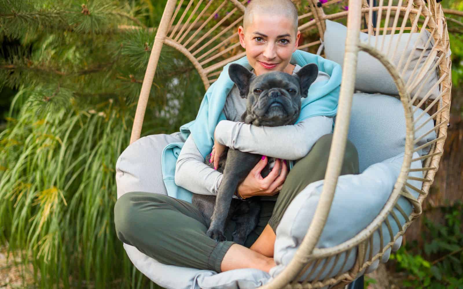 cancer patient with dog.