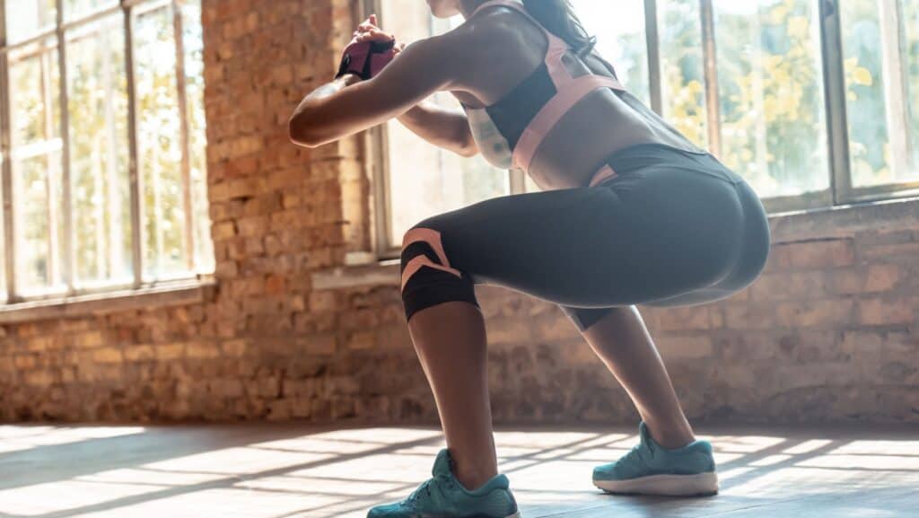 squats.