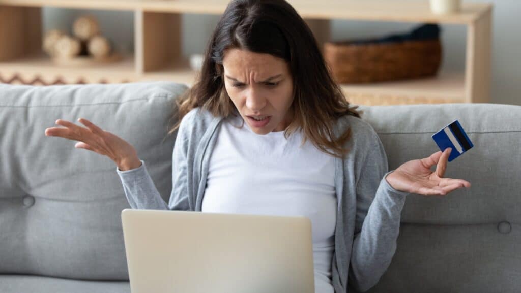 when not to use credit cards.