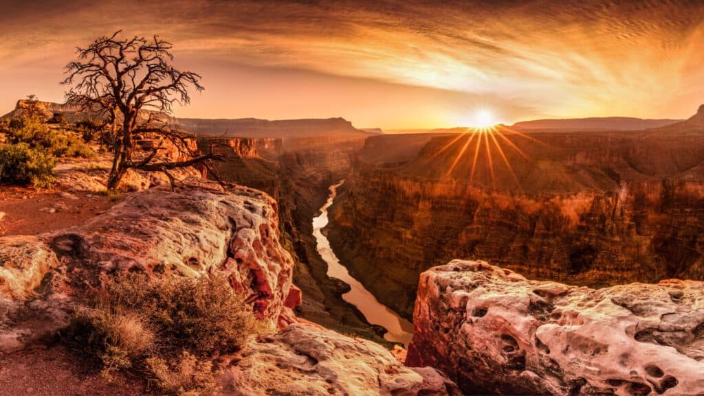 grand canyon.