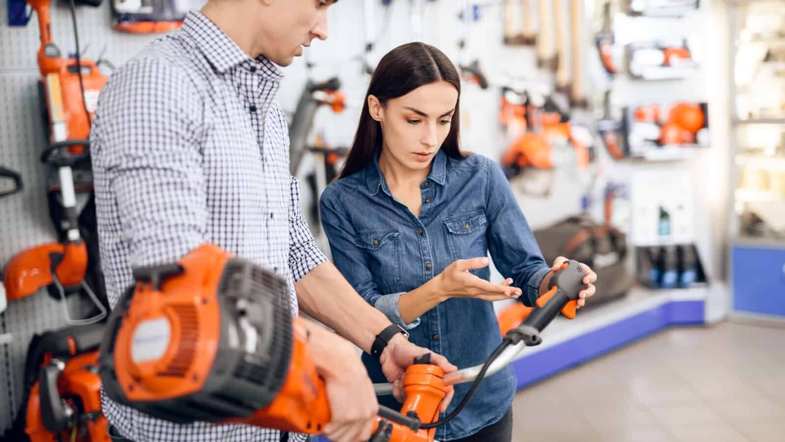 shopping for leaf blower.