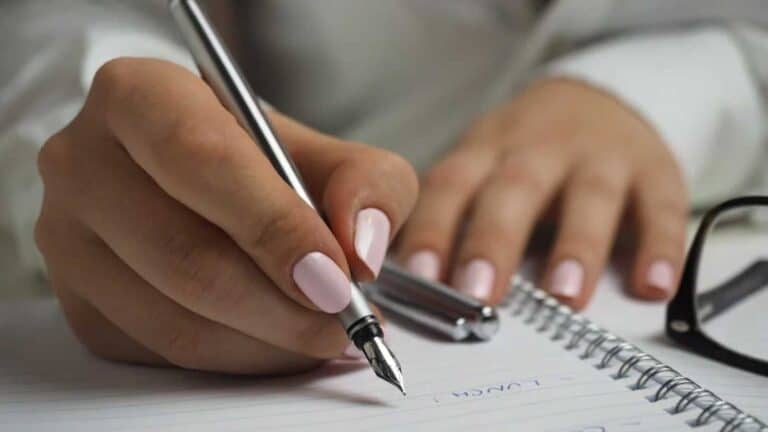 14 vacation planning tips every mom needs to keep her sanity