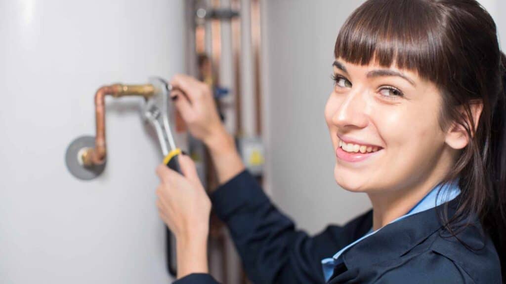 12 Reasons Why More Women Are Choosing the Trades Over Offices