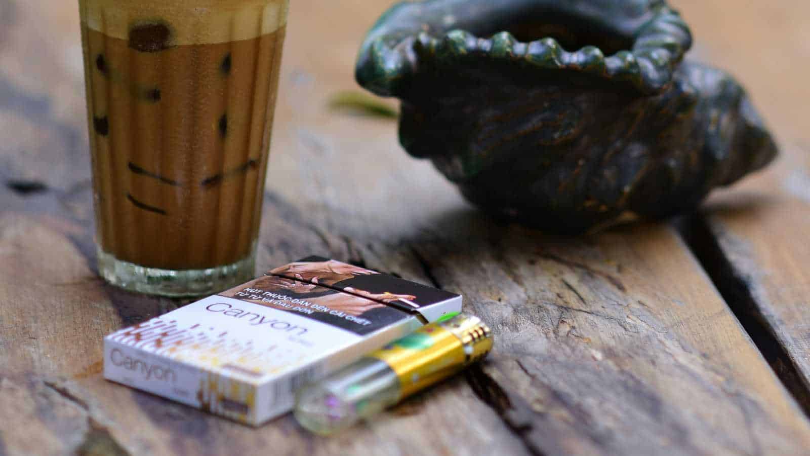 15 Everyday Habits That Secretly Age You