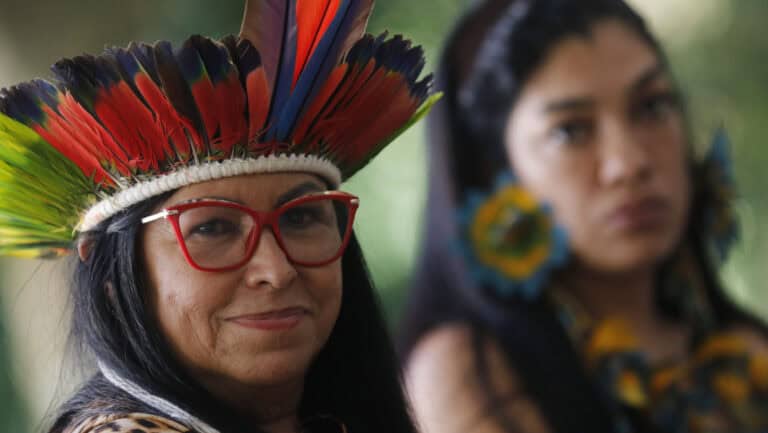 women in glasses.