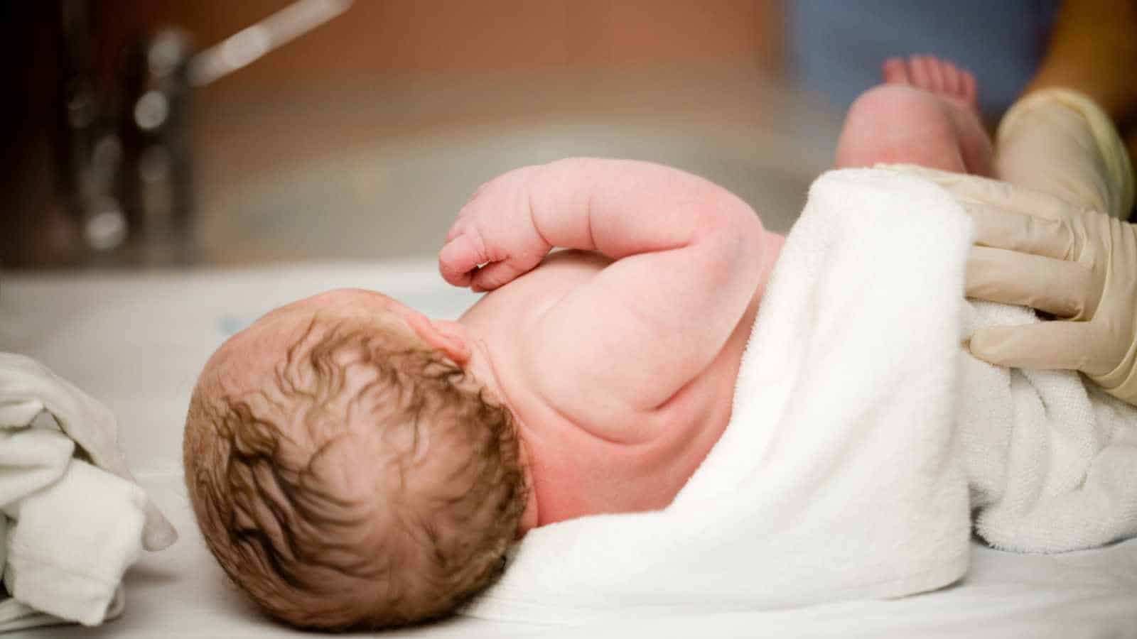 Hilarious Myths About Childbirth That Are Totally Wrong