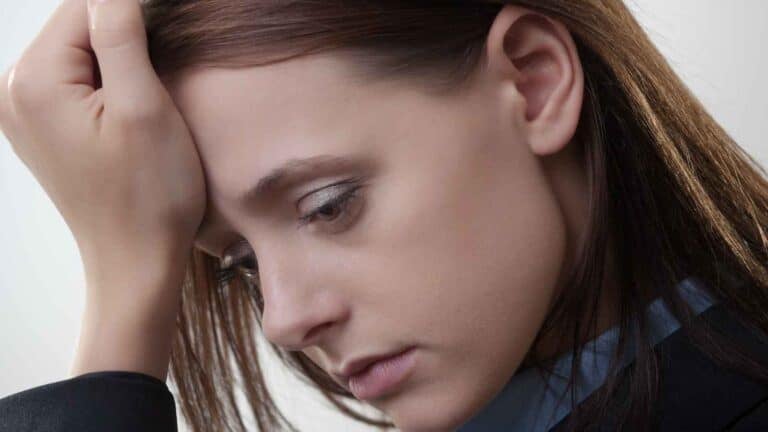 15 Toxic Habits Keeping You Stuck and Sabotaging Your Success