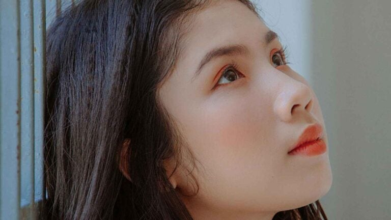7 Ways to Reconnect With Yourself After a Breakup