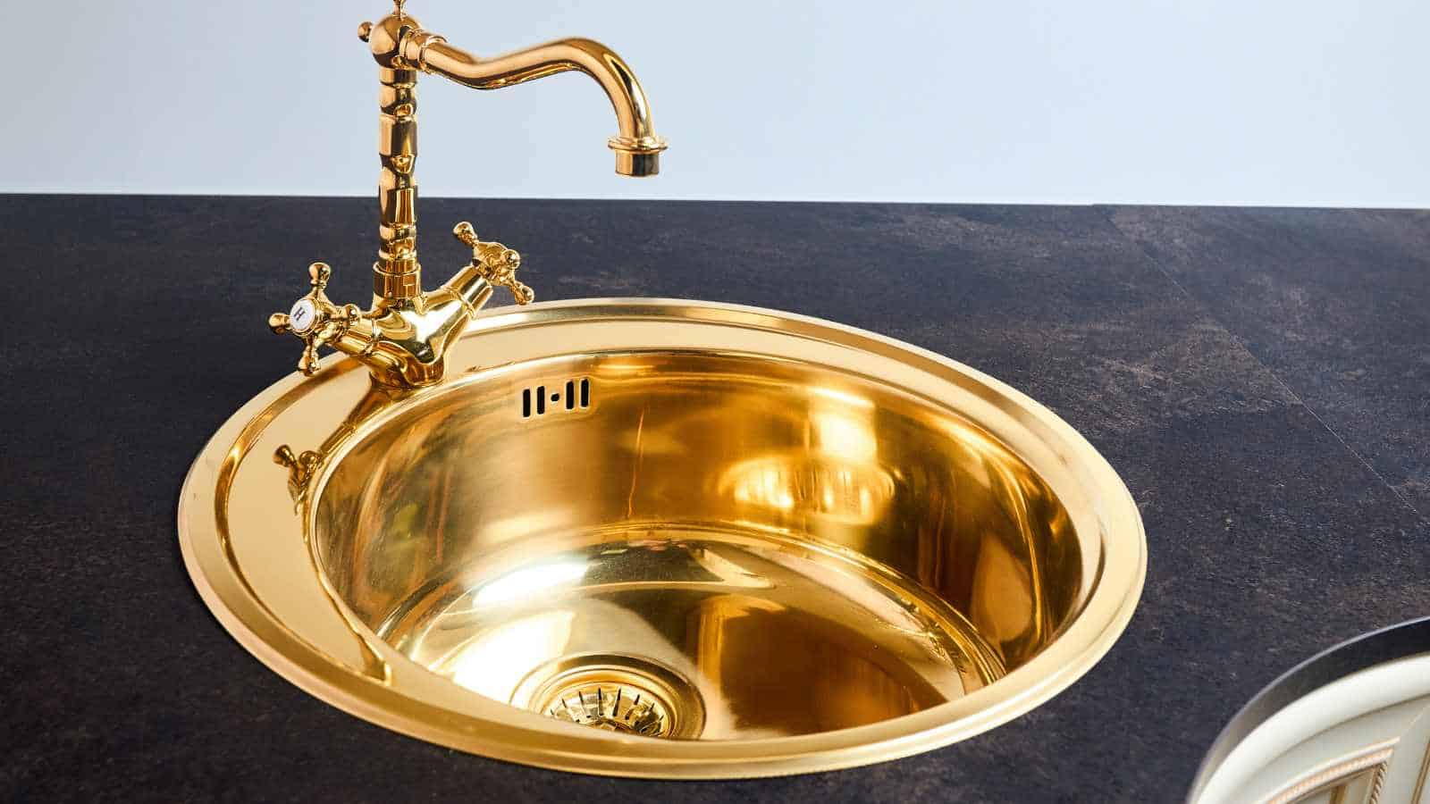 Times Vinegar Isn’t the Right Cleaner for the Job