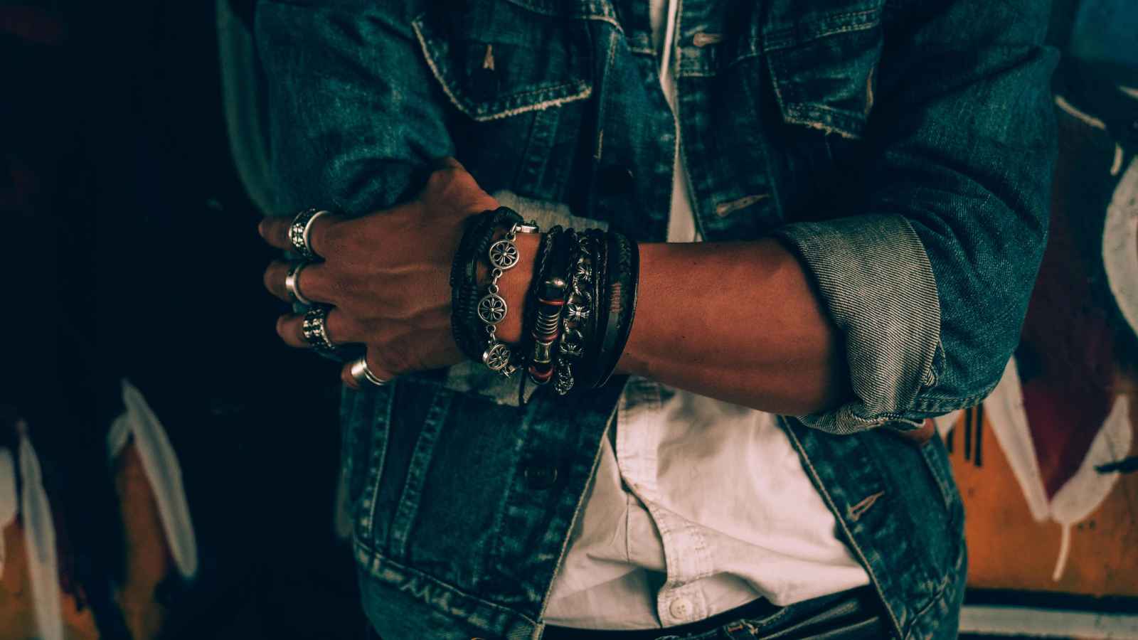 15 Common Men’s Fashion Mistakes Women Notice