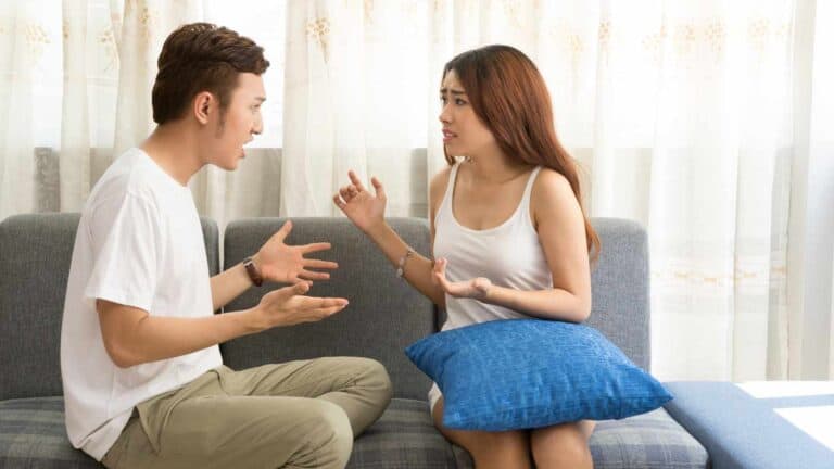 Ways Narcissists Act Differently Behind Closed Doors