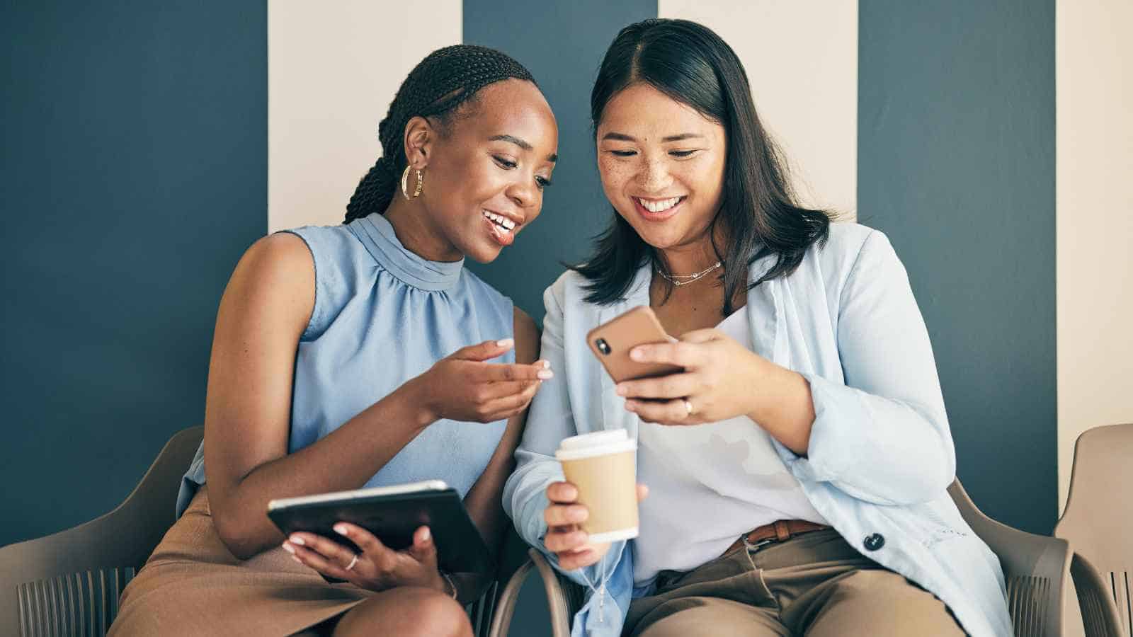 13 Ways Women Are Turning Group Travel into a New Kind of Sisterhood