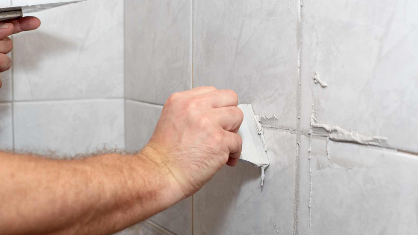 Times Vinegar Isn’t the Right Cleaner for the Job