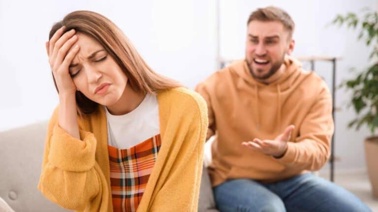 Signs You’re in a One-Sided Relationship