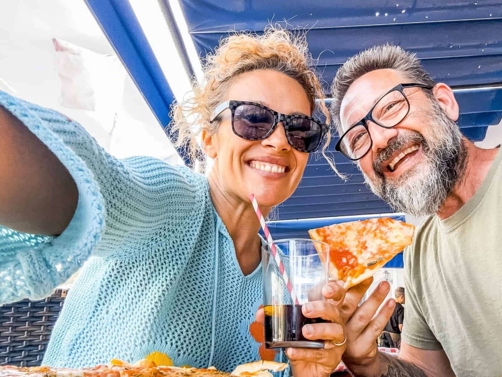 12 small daily habits that keep 60% of marriages in the US thriving