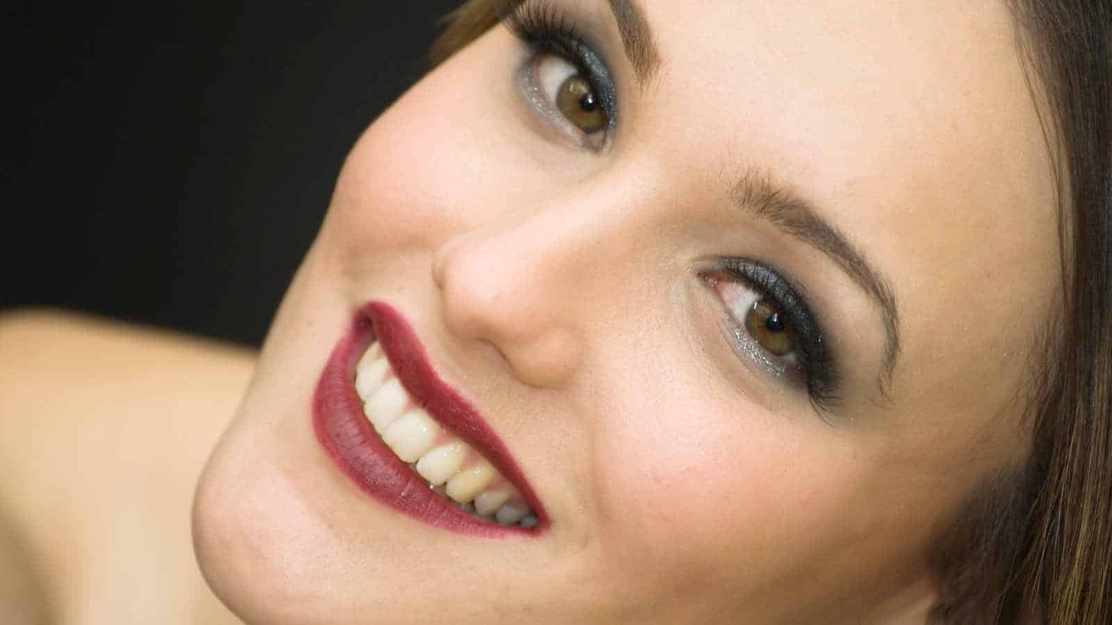 12 Timeless Qualities That Make Women Truly Appealing to Good Men