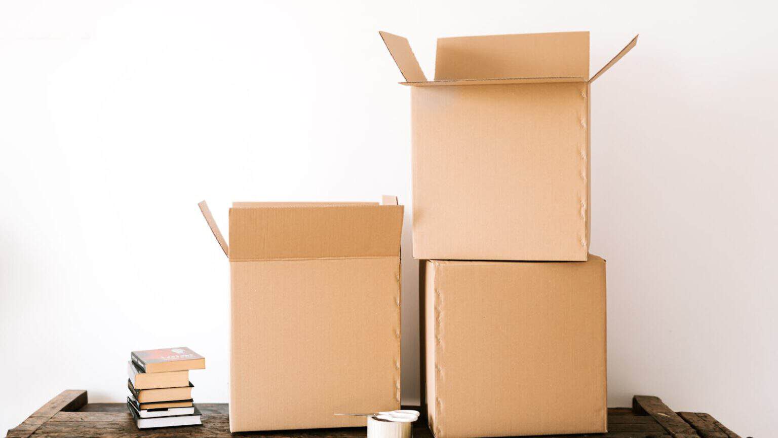 10 Things That Attract Thieves to Your Home - The Queen Zone