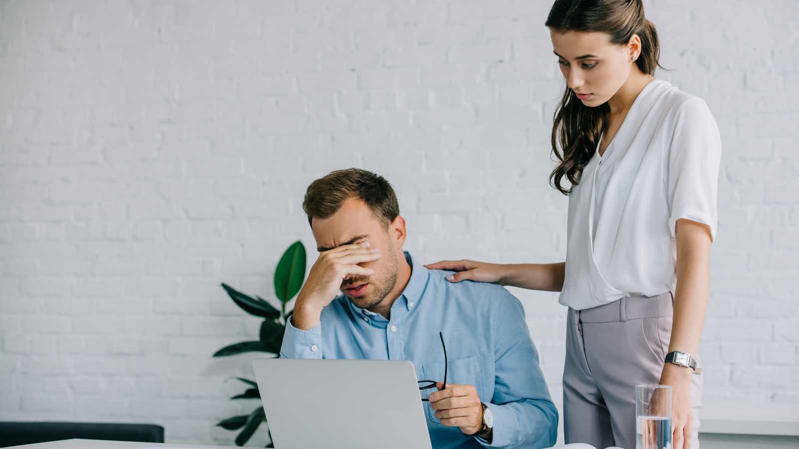 Behaviors That Suggest a Person May Struggle in Life