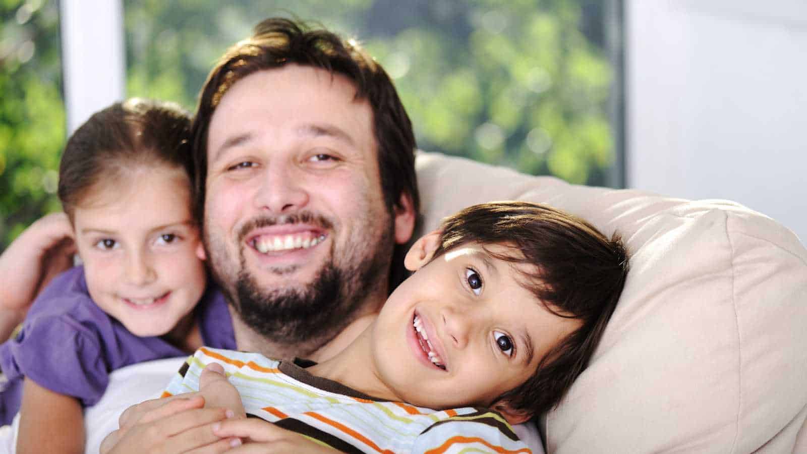 habits that push husbands away without wives even realizing it