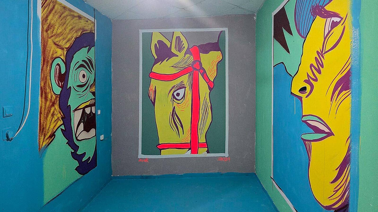 118795_a_piece_in_the_temporary_pop_art_museum_in_holon_PikiWiki_Israel. Creative Commons Attribution 2.5 Generic. Creative Commons Attribution-Share Alike 4.0 International.